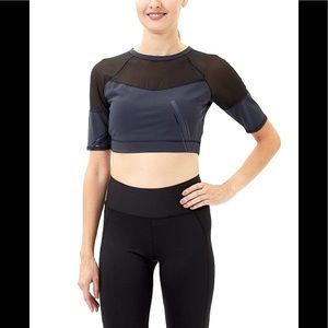 NWT WARRIOR by Danica Patrick Yoga/Athleisure CropTop w/Built-In Bra size XSMALL